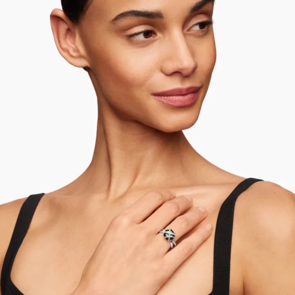 David Yurman Cable Ring - Picture 2 of 10